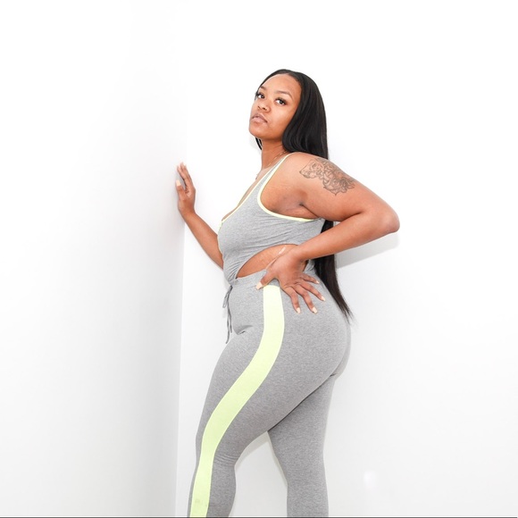 Women’s Comfy Jumpsuit - Picture 15 of 16